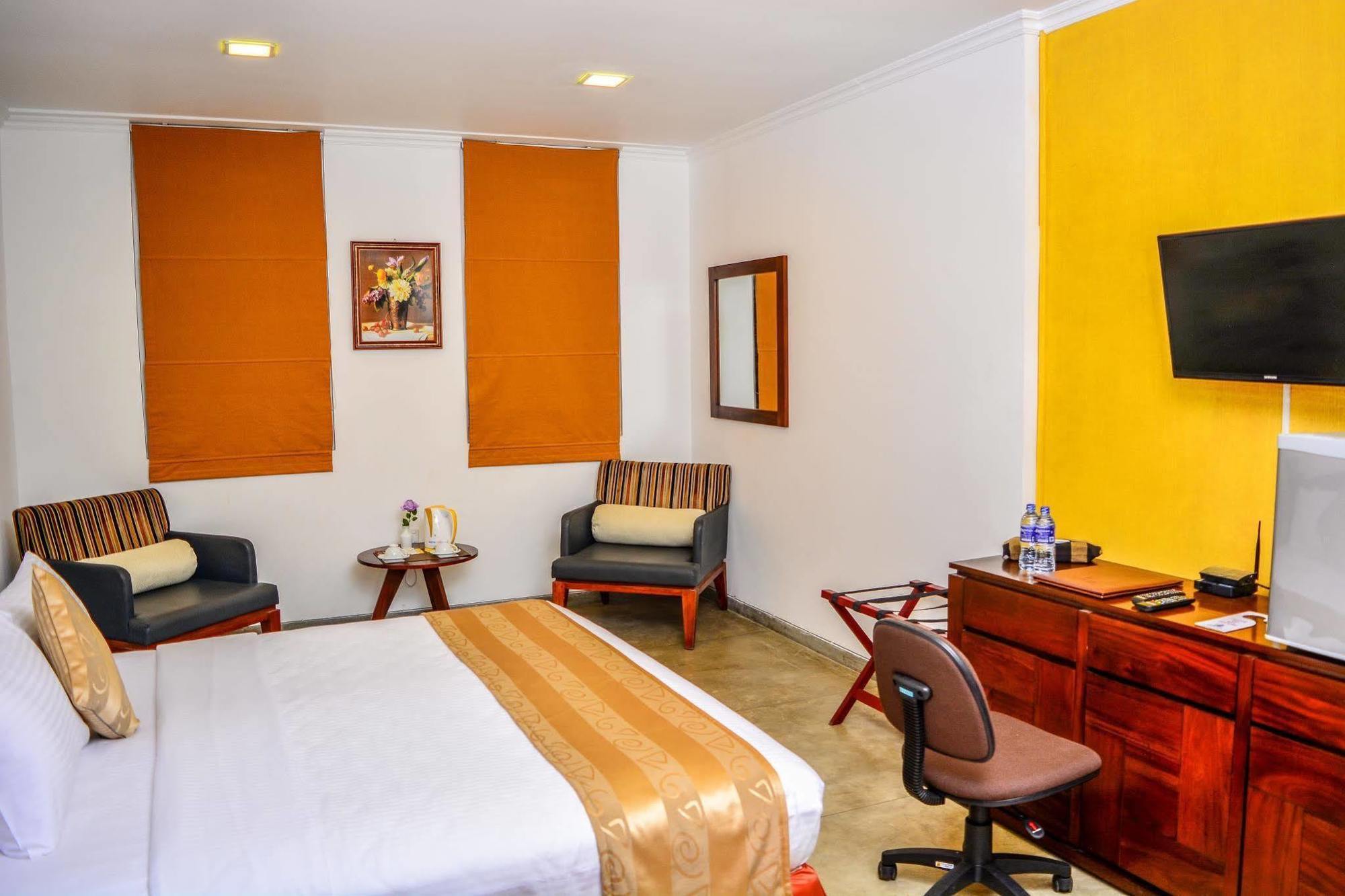 Breeze By Amaranta 3* Colombo